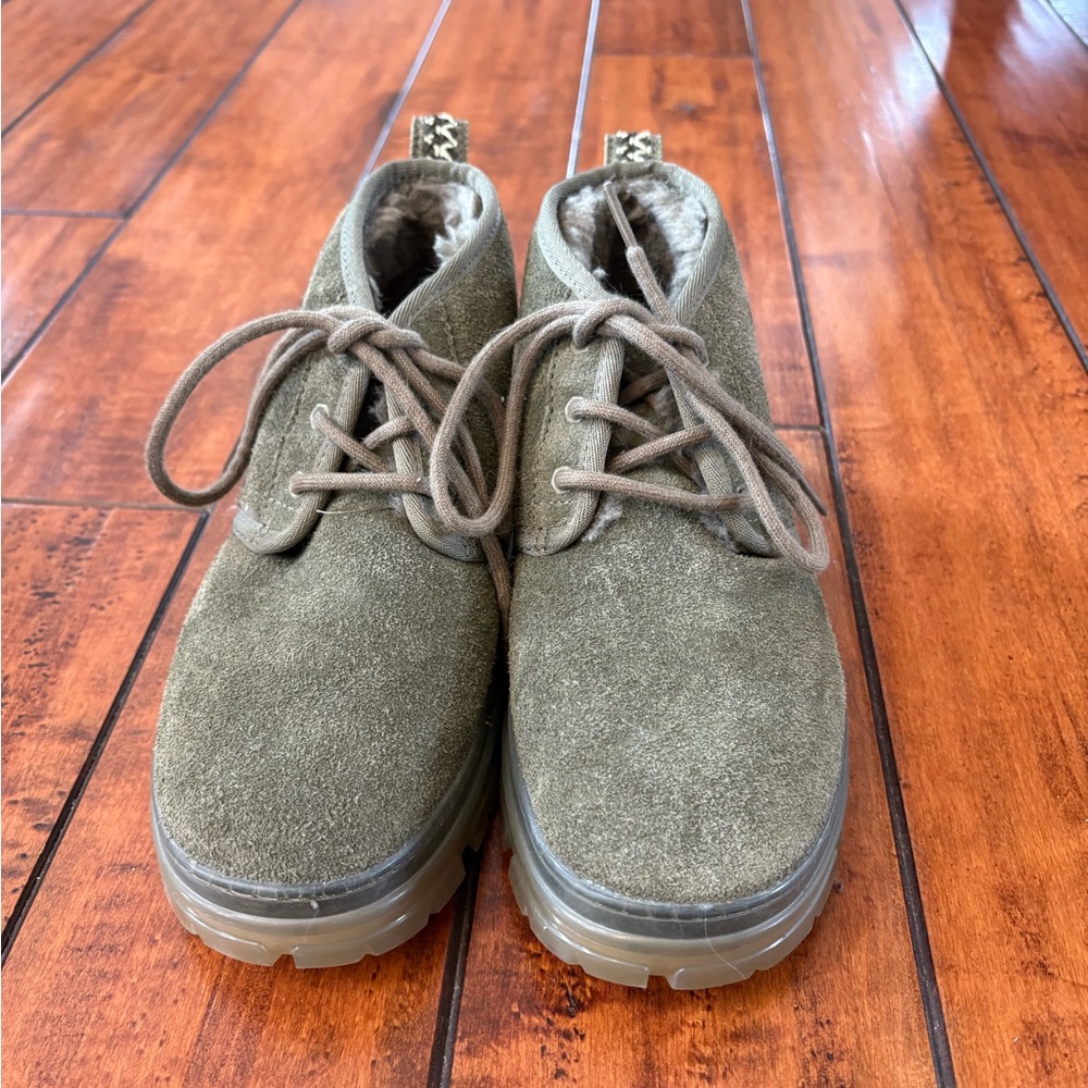 UGG SNEAKER BOOTS